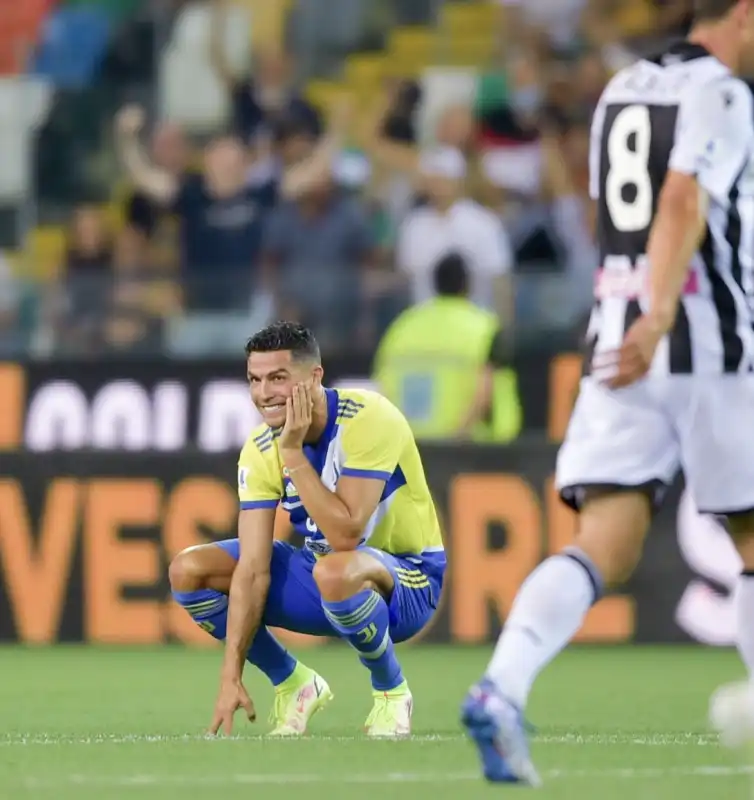 cristiano ronaldo juventus udinese 10