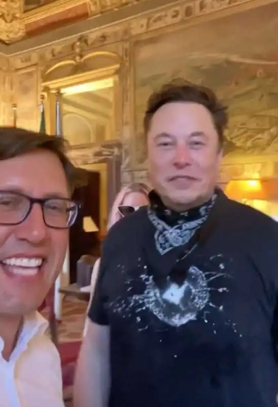 dario nardella con elon musk       