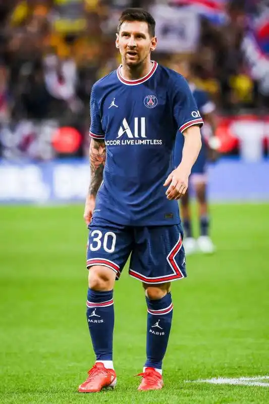 esordio messi psg reims 1