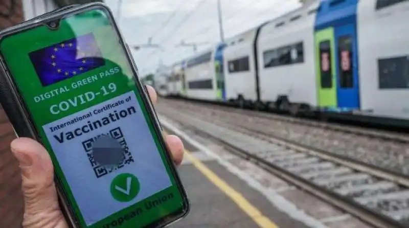 green pass sui trasporti pubblici 3