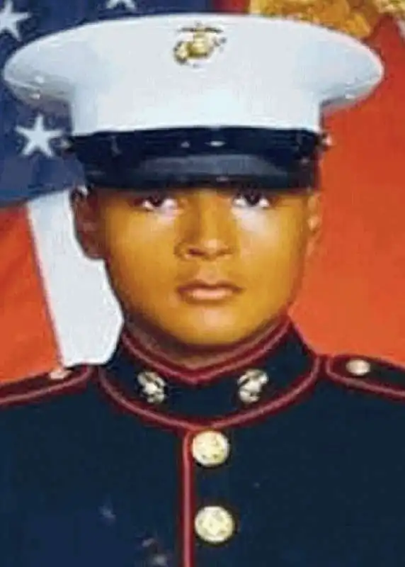 il marine david lee espinoza