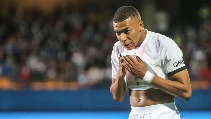 kylian mbappe 5