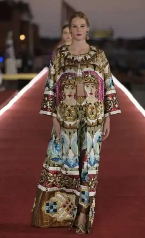 la sfilata di dolce e gabbana a venezia 1