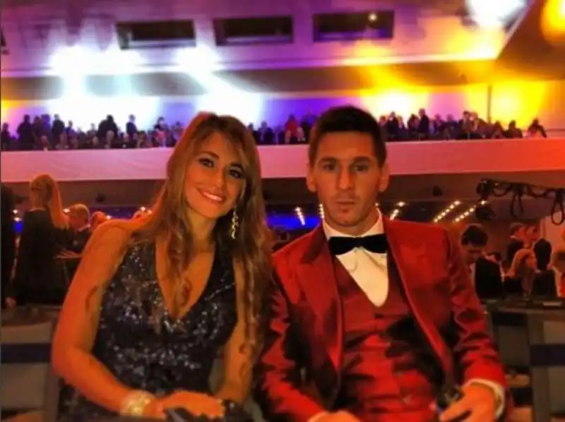 leo messi e la moglie