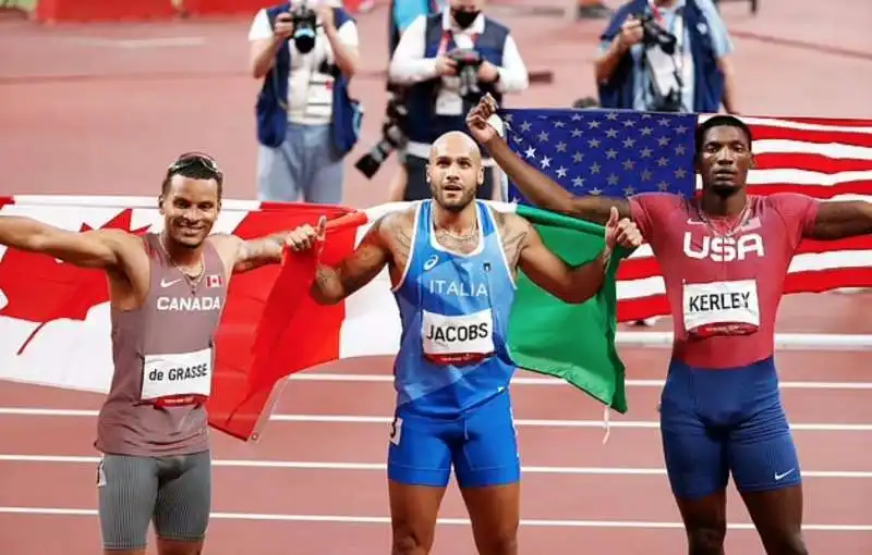 marcell jacobs oro nei 100m a tokyo