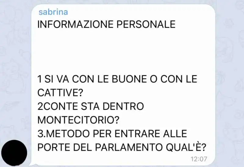 minacce e insulti su basta dittatura telegram.  