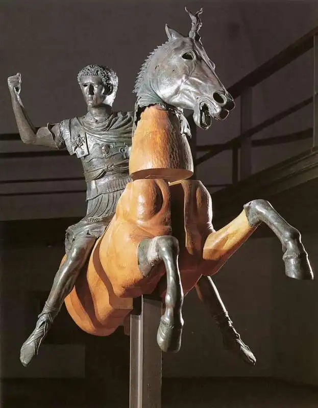 Monumento equestre a Domiziano – Nerva   