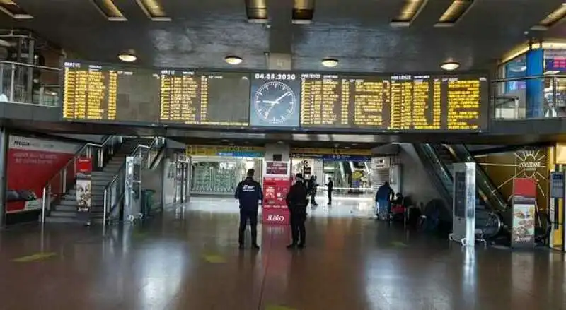 RAPINA STAZIONE TERMINI ROMA