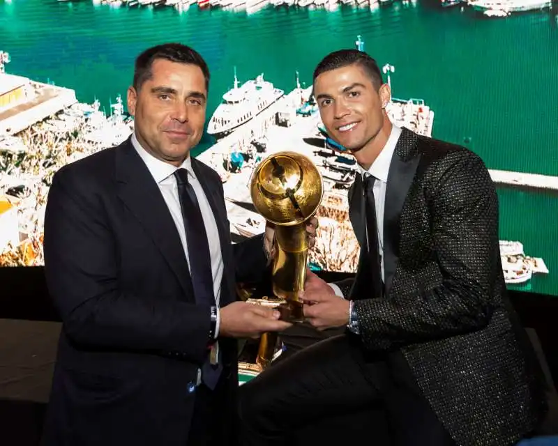 riccardo silva cristiano ronaldo globe soccer dubai 