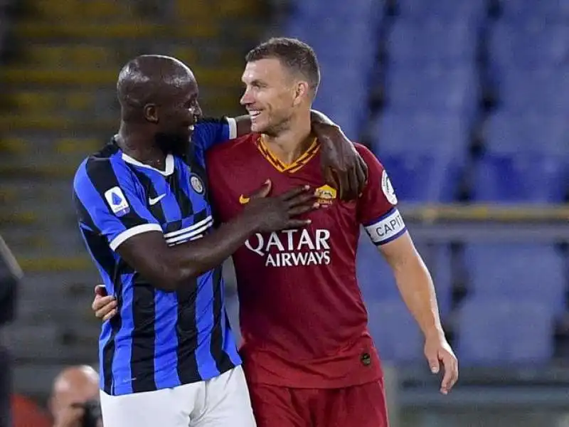 romelu lukaku con edin dzeko