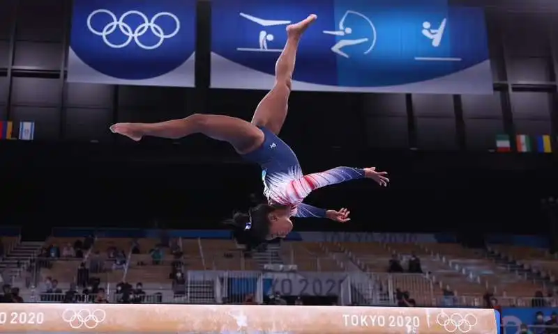 simone biles 5