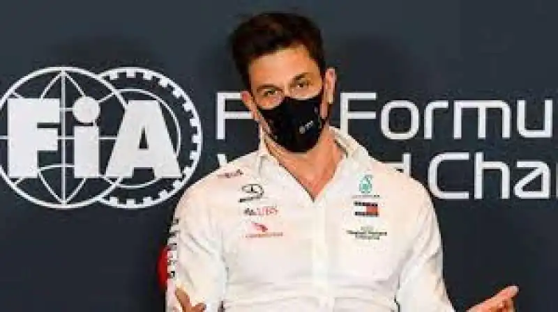 toto wolff 5