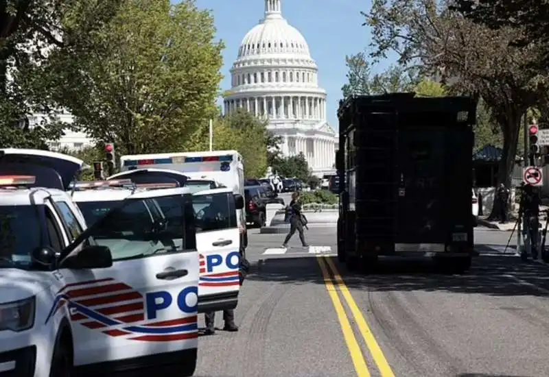 washington   campidoglio in lockdown per allarme bomba 1