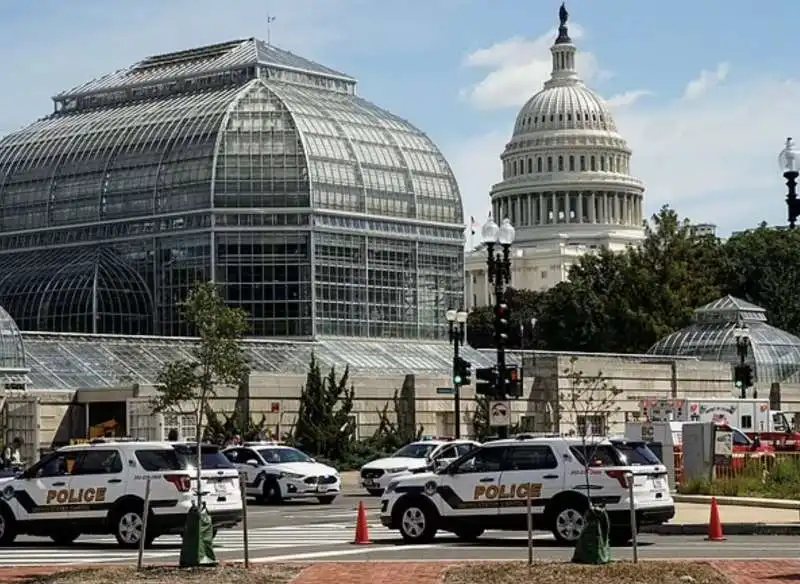 washington   campidoglio in lockdown per allarme bomba 3