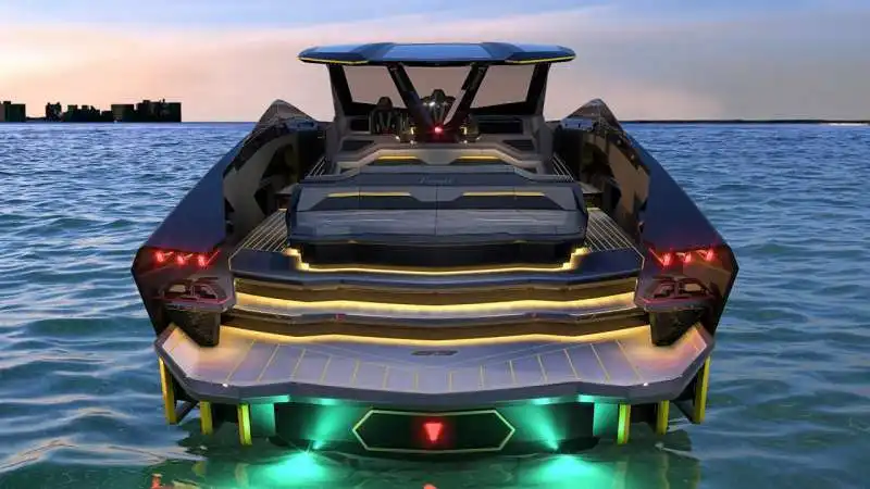 yacht lamborghini conor mcgregor 3