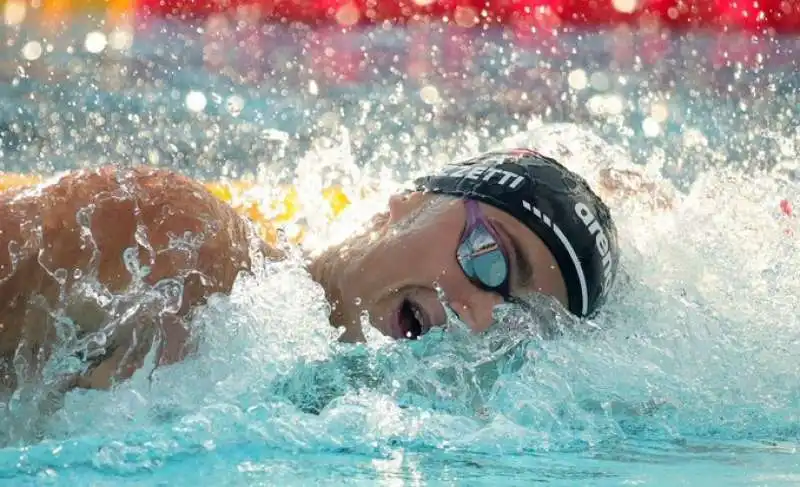 alberto razzetti oro nei 400 misti agli europei di nuoto 2