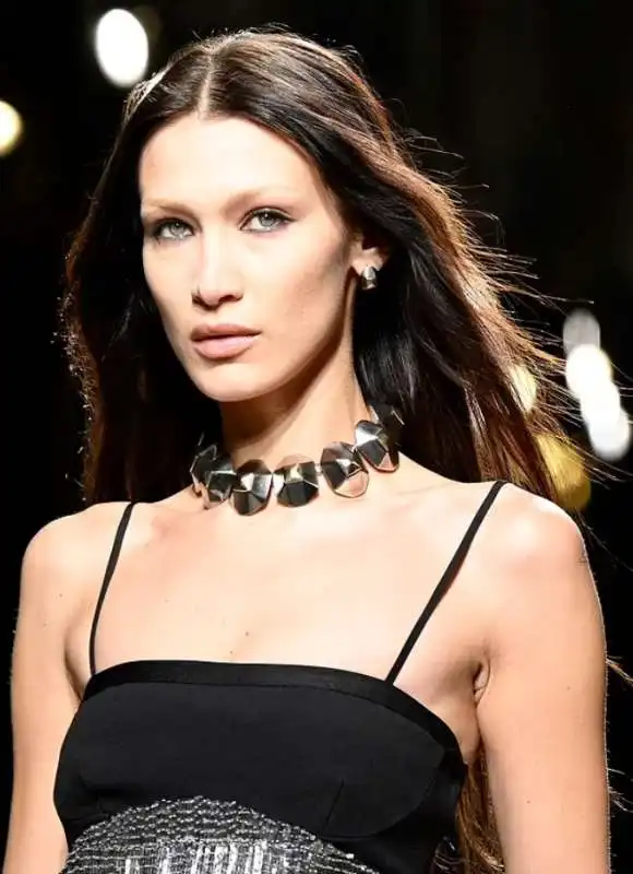 bella hadid 3