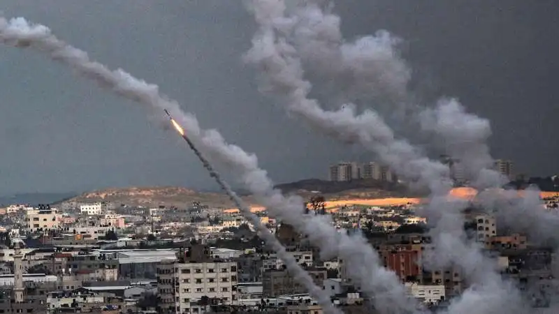 bombardamenti striscia di gaza 1