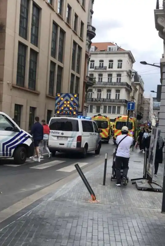 boulevard saint michel dopo l incidente3