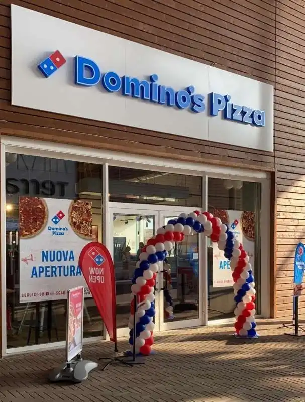 dominos pizza.   