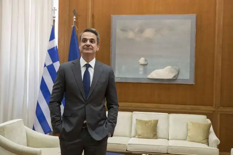 il premier greco kyriakos mitsotakis 3