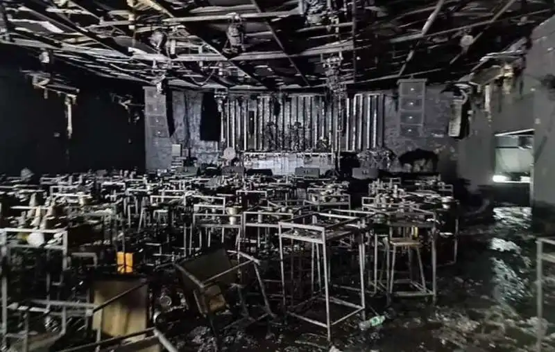 incendio discoteca a bangkok 1