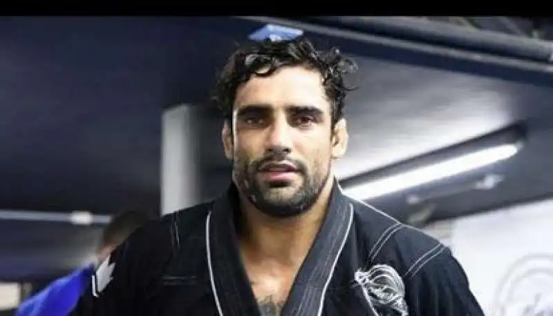 leandro lo 2