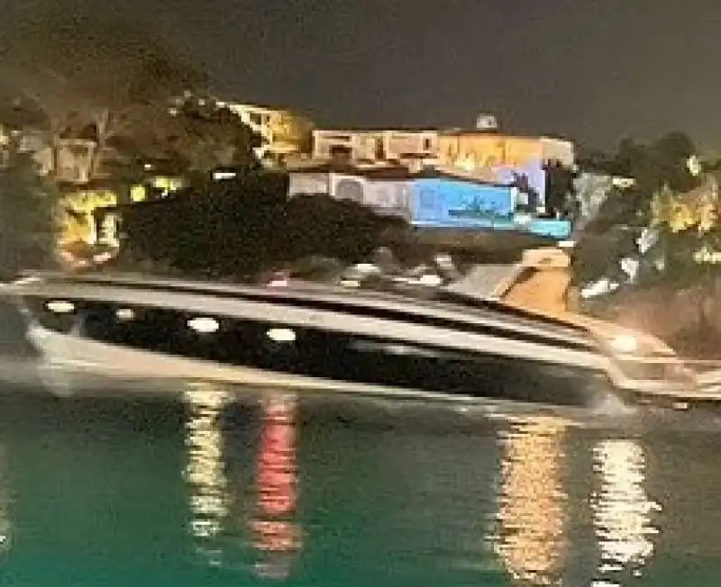 lo yacht di dean kronsbein 6