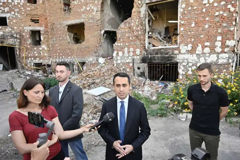 luigi di maio in ucraina 2