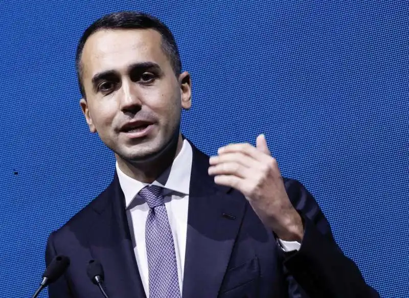 luigi di maio   presentazione impegno civico 