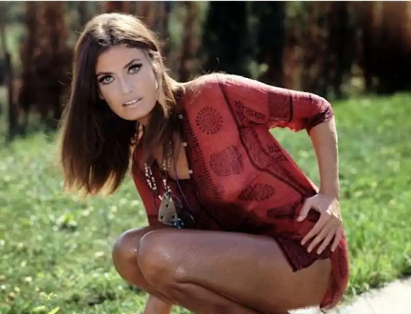 marisa mell   8