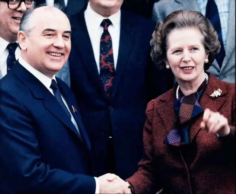 mikhail gorbaciov  margaret thatcher 