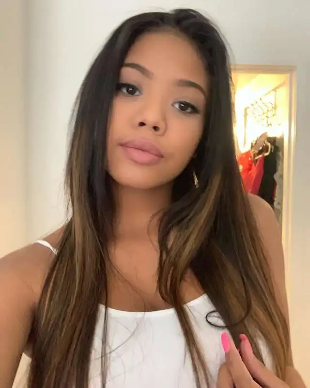 nia nacci (19)