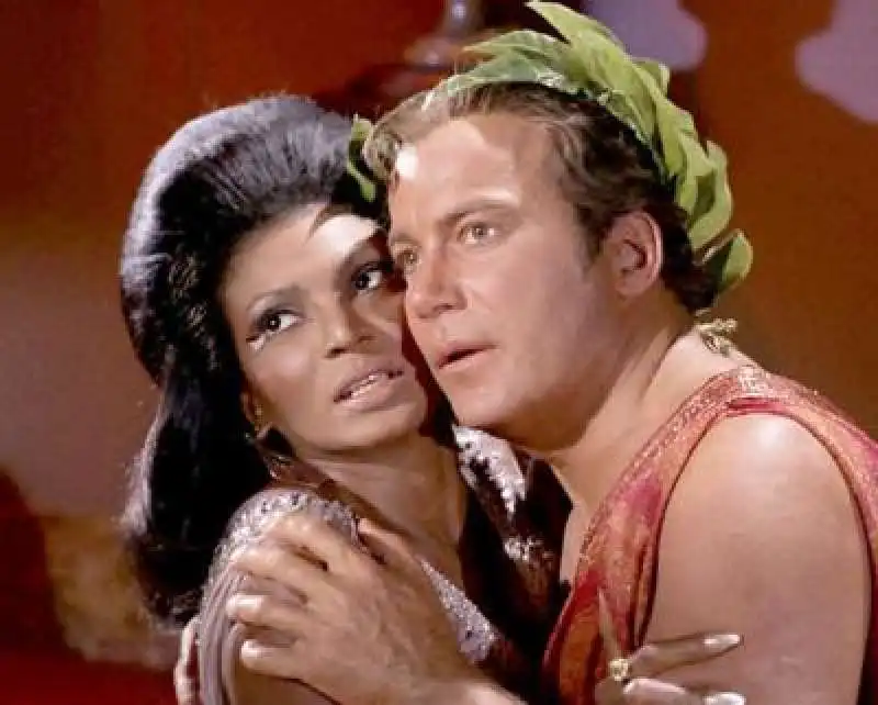 nichelle nichols william shatner  2