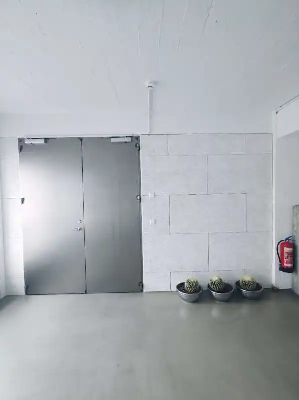 olafur eliasson studio door 