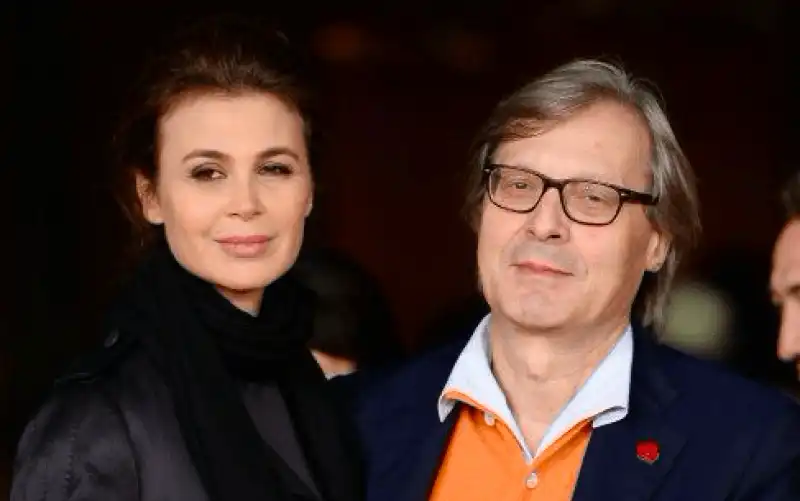 sabrina colle e vittorio sgarbi 5