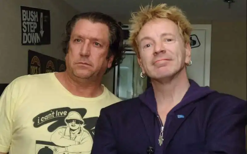 steve jones johnny rotten 1