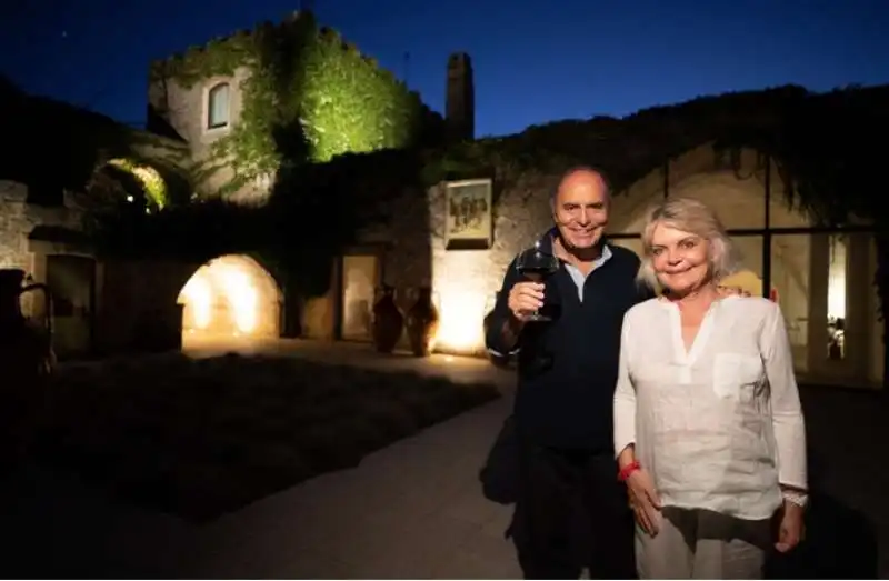 bruno vespa e augusta iannini   la moglie masseria li reni a manduria – 