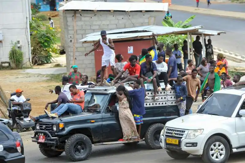 colpo di stato in gabon   4