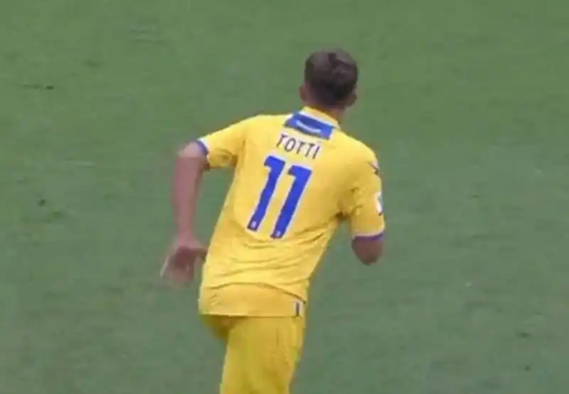 cristian totti al frosinone 