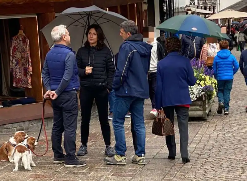 ENRICO MENTANA CON AGNESE E MATTEO RENZI A CORTINA