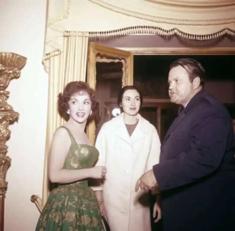 gina lollobrigida paola mori e orson welles 