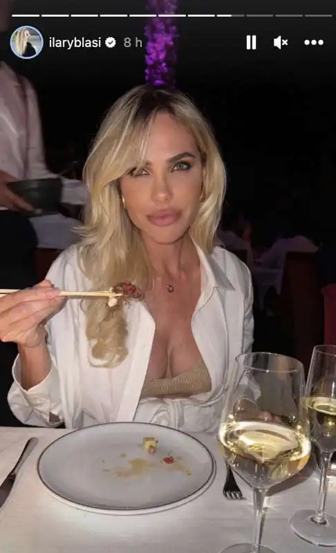 ilary blasi al billionaire   porto cervo    instagram story    