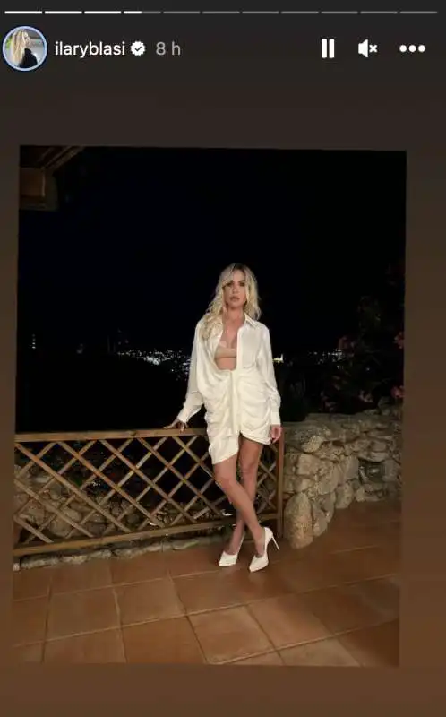 ilary blasi da porto cervo    instagram story  