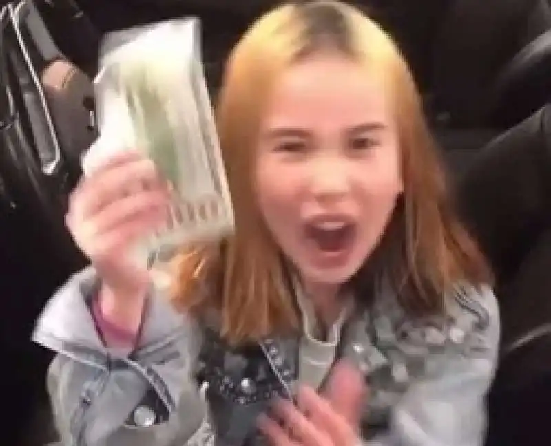 lil tay  2