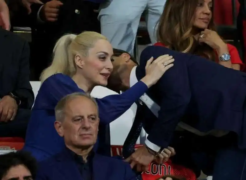 marta fascina e pier silvio berlusconi allo stadio di monza 