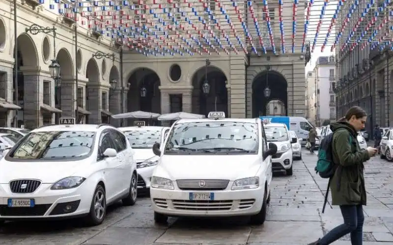 taxi a torino