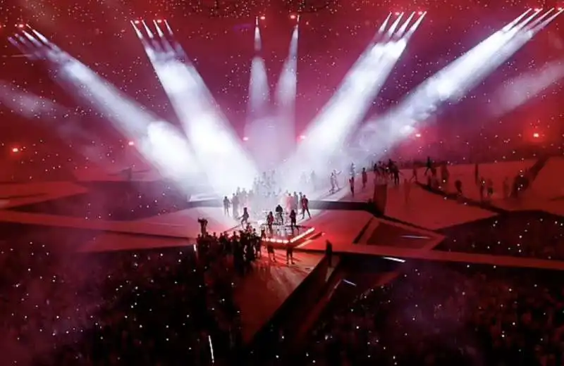 concerto dei phoenix     cerimonia di chiusura delle olimpiadi di parigi 2024