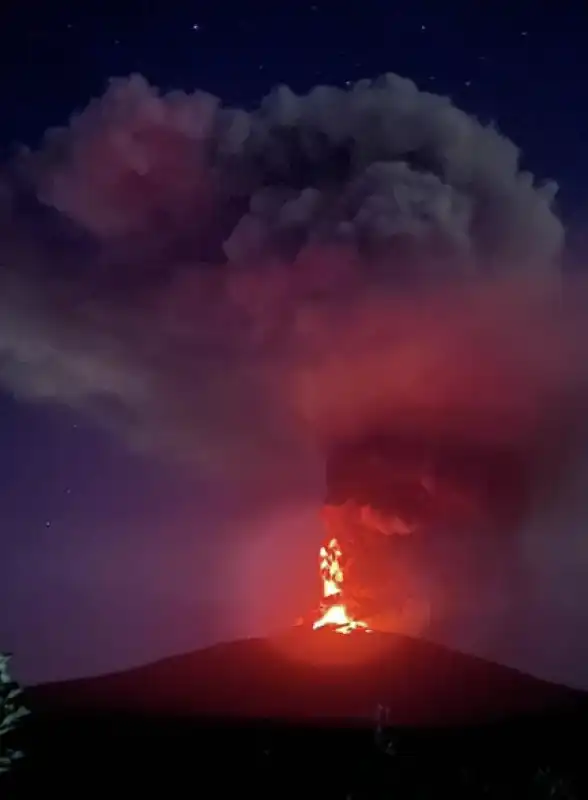 eruzione etna di ferragosto 4