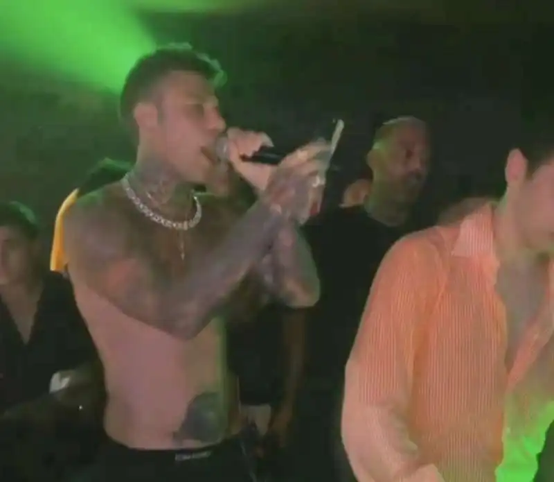 fedez al billionaire di porto cervo   4